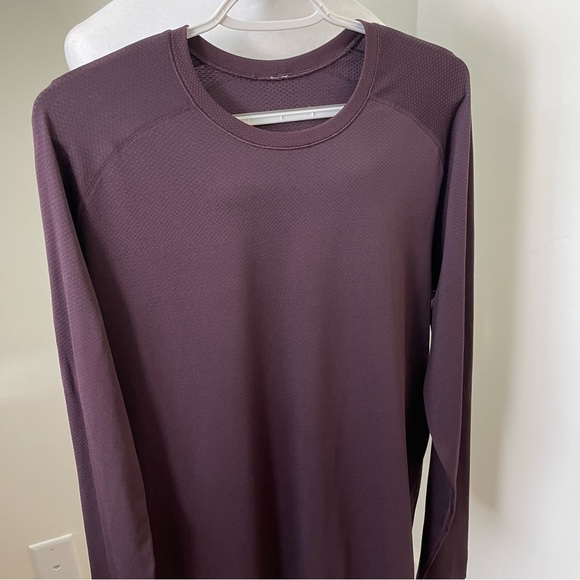 Lululemon Metal Vent Long Sleeve Shirt Size Large - Picture 2 of 9